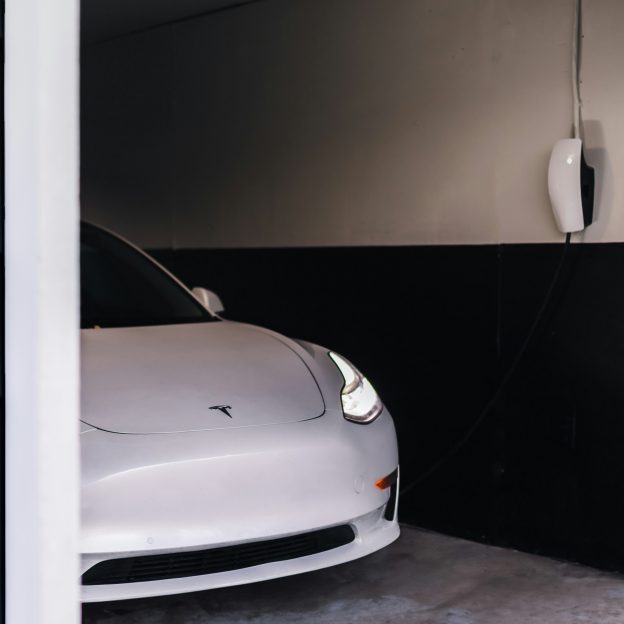 priscilla-du-preez-qHjx1yCNcms-unsplash